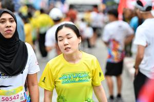 BIB: 50542
                            <button type="button" onclick="openModal(21897736)" class="btn btn-primary btn-sm float-right btn-popup" data-toggle="modal" data-target=".modal-high-quality">
                        <i class="fas fa-shopping-cart"></i> Add to Cart
                    </button>
                                            <button type="button" onclick="isThisMe(21897736, true)" class="btn btn-success btn-sm float-right btn-popup btn-isme hidden" data-toggle="tooltip" data-placement="bottom" title="นี่คือรูปของคุณใช่ไหม คลิกที่นี่เพื่อเอาเข้าอัลบั้ม">
                        <i class="fas fa-plus"></i> Add to album
                    </button>
                    <button type="button" onclick="isThisMe(21897736, false)" class="btn btn-warning btn-sm float-right btn-popup btn-isnotme hidden">
                        <i class="fas fa-ban"></i> Remove from album
                    </button>